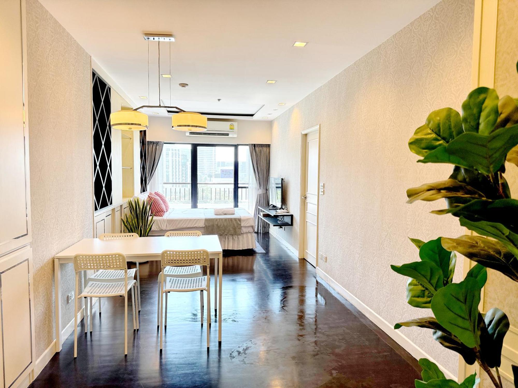 Center Bangkok Suite Next To Platinum Mall Buitenkant foto