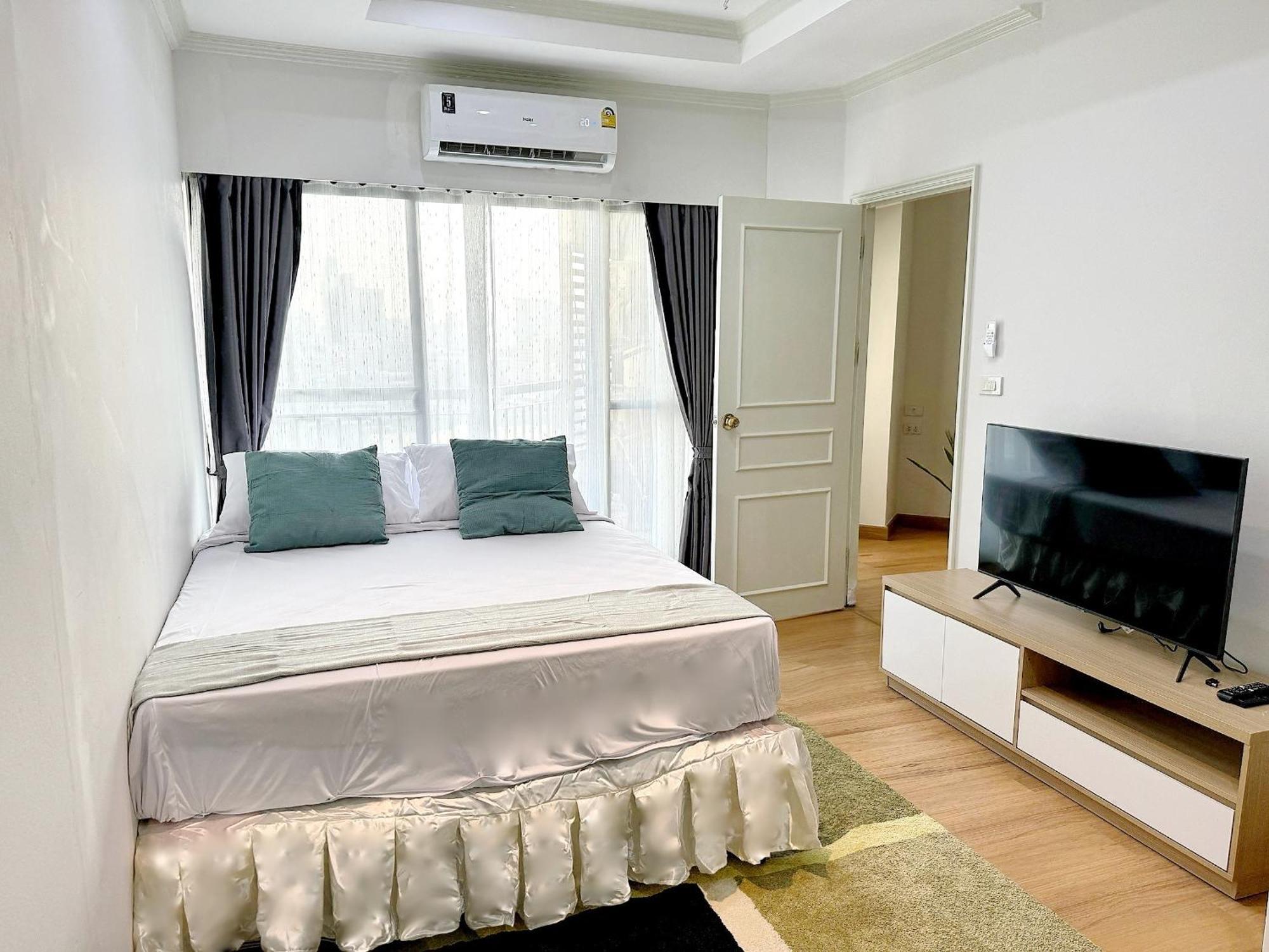 Center Bangkok Suite Next To Platinum Mall Buitenkant foto