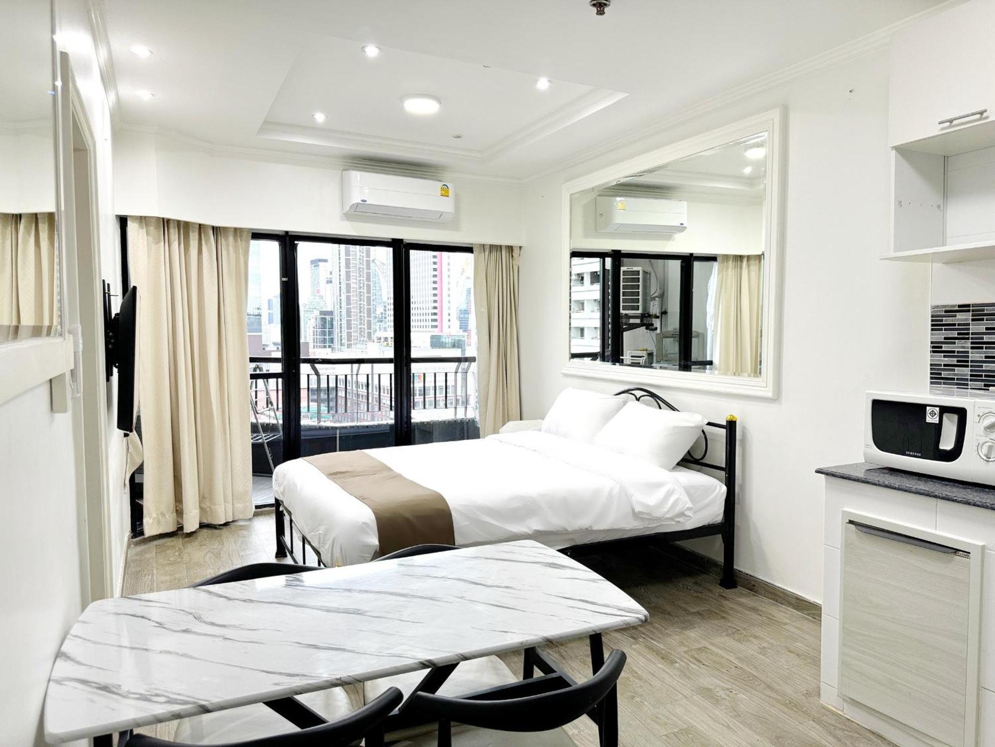 Center Bangkok Suite Next To Platinum Mall Buitenkant foto
